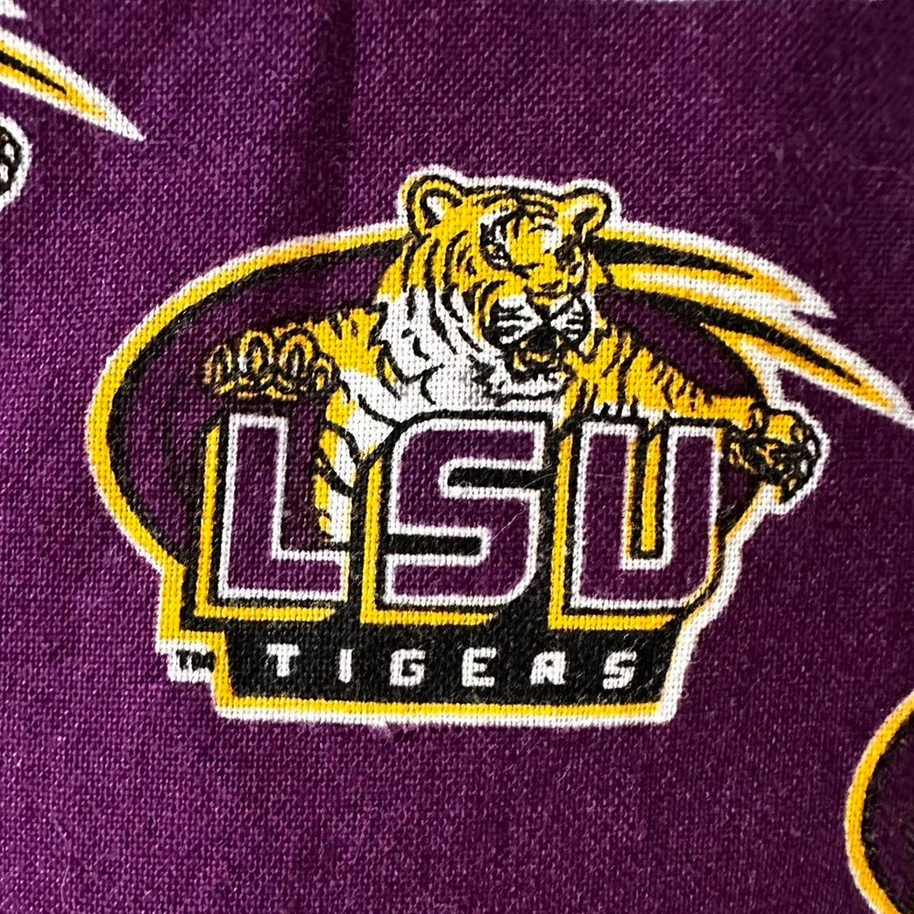 LSU scrub top - Picture 4 of 6